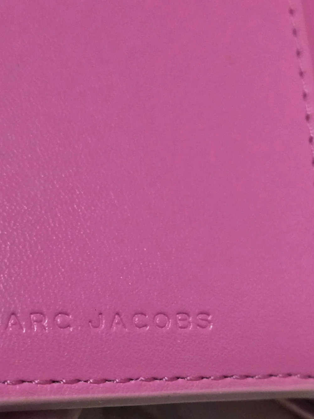 Marc Jacobs Pink Pebbled Leather 'The Wallet' Zip Wallet